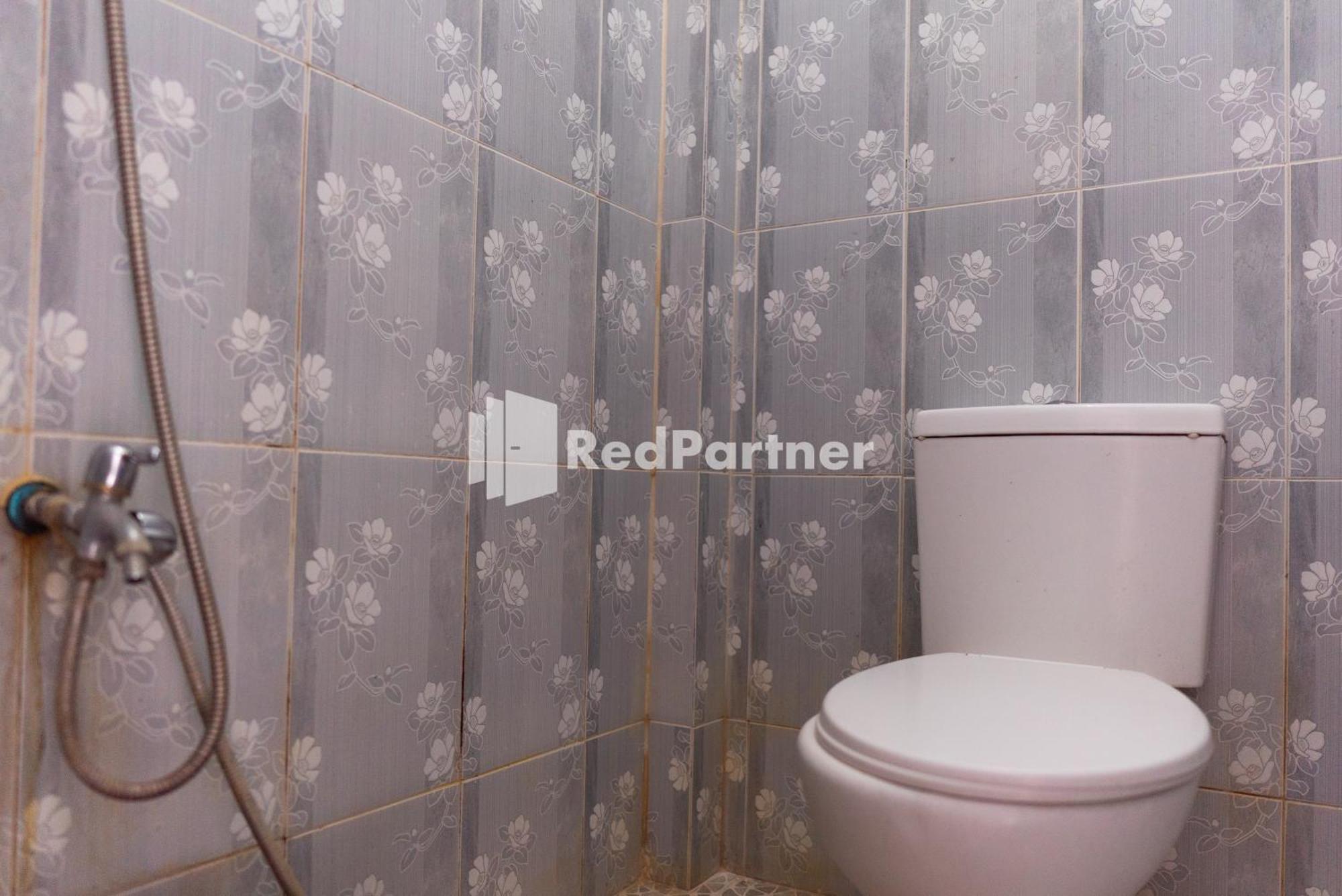 Pondok Kelapa Homestay Lampung Mitra Reddoorz Bandar Lampung Szoba fotó